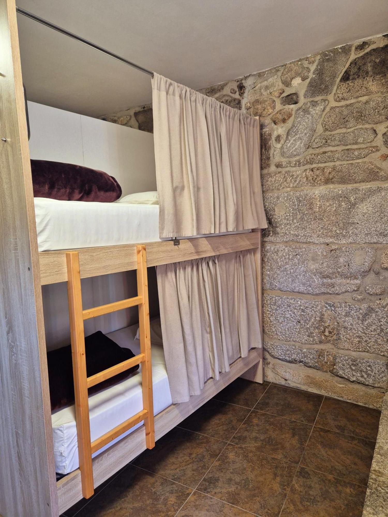 Albergue Rectoral San Mamede Da Pena Exclusive For Pilgrims 尼格雷亚 外观 照片